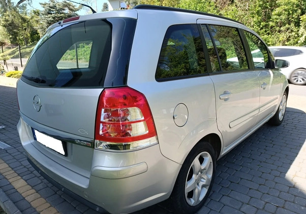 Opel Zafira cena 8900 przebieg: 297405, rok produkcji 2008 z Witkowo małe 92